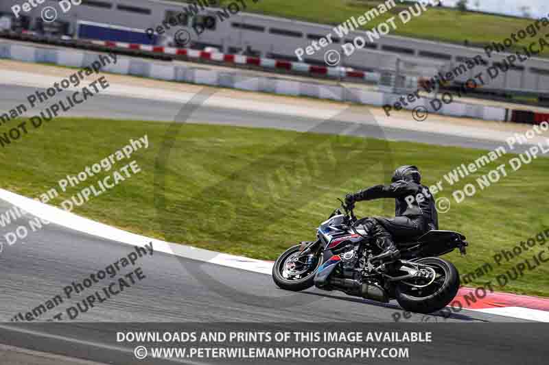 cadwell no limits trackday;cadwell park;cadwell park photographs;cadwell trackday photographs;enduro digital images;event digital images;eventdigitalimages;navarra;no limits trackdays;peter wileman photography;racing digital images;trackday digital images;trackday photos